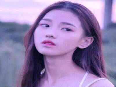 跑车加V一对一直播APP：豪车美女在线互动，专属VIP私密聊天室，超跑车主真人视频交友平台